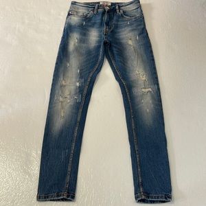 Alcott Mens distressed high quality jeans